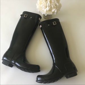 HUNTER boots size 7